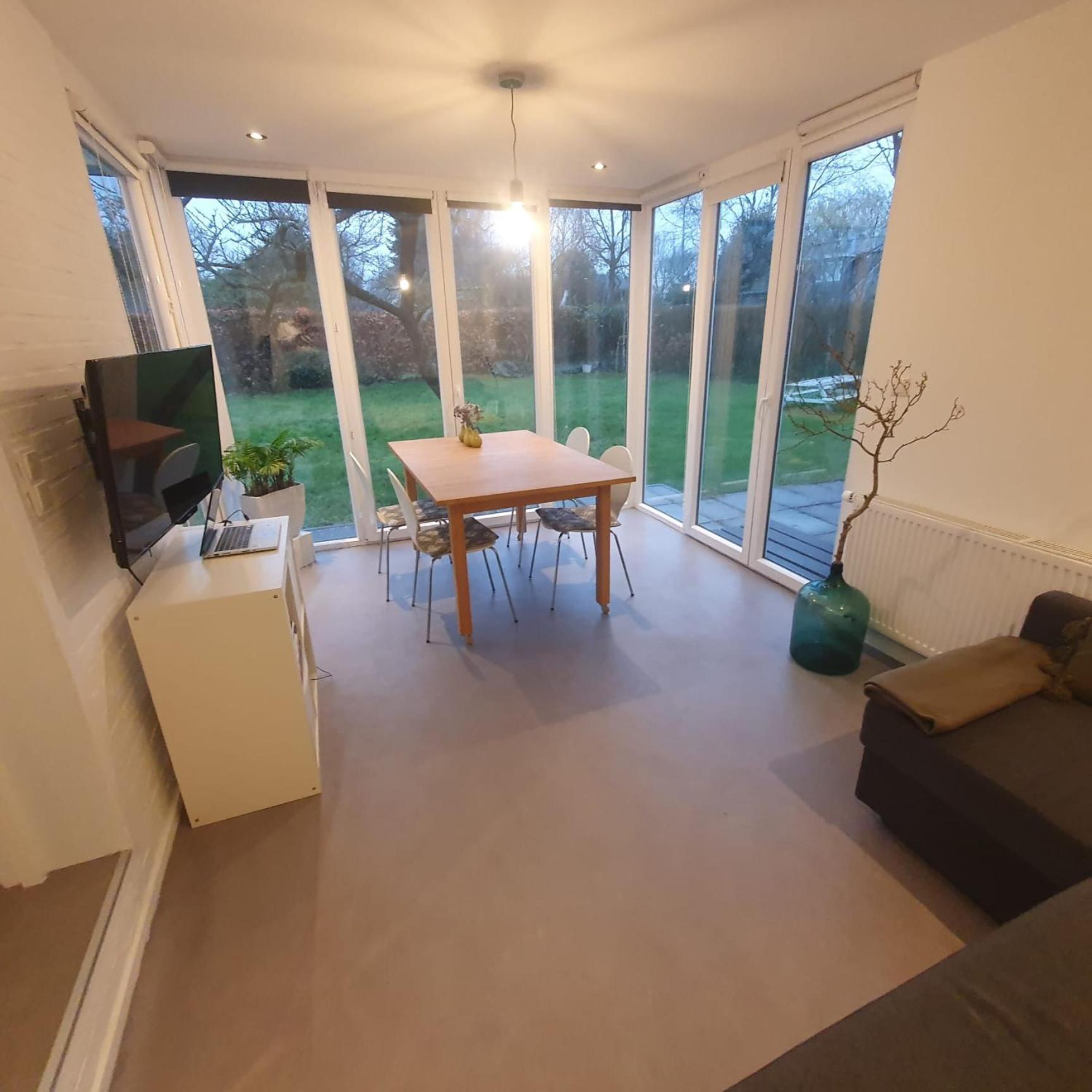Zelfstandig Gastenverblijf In Het Groene Haren Nabij Groningen Extérieur photo